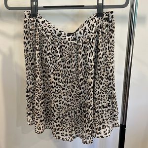 Banana Republic leopard chiffon pleated skirt